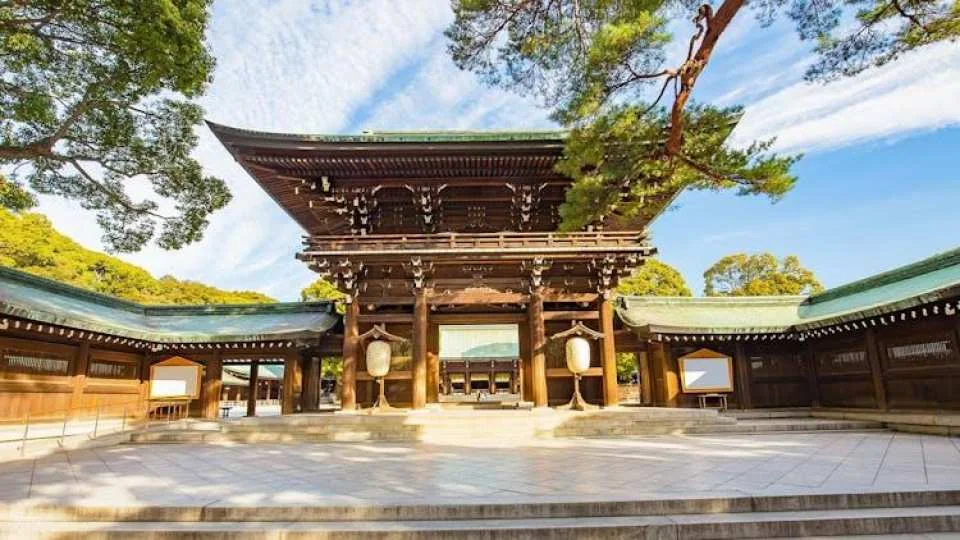 Tokyo Audio Guide with TravelMate App