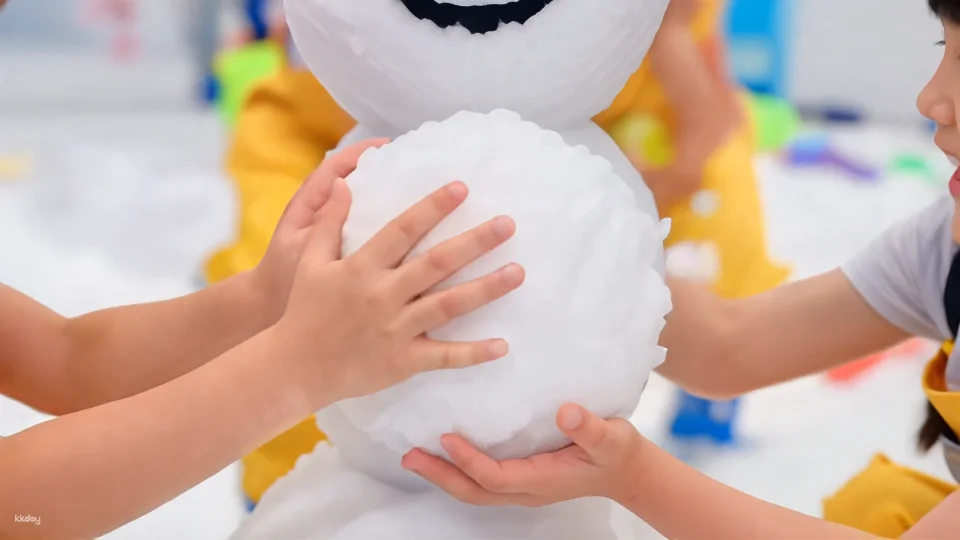 [Great Place to Go in Hong Kong] Tickets for D·Park "Magic Ice Indoor Snow Park" in Tsuen Wan | Hong Kong's Newest Children's Playground! Real Snow Experience / Top Choice for Family Fun