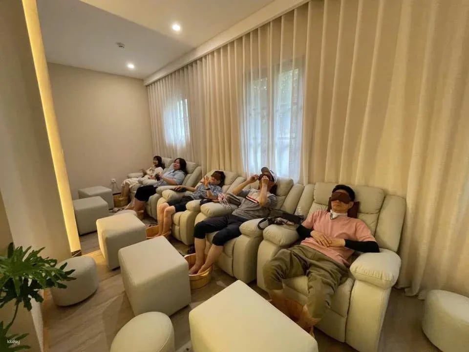 Miss Tien Spa Phu Quoc Experience: Massage Service at Sunset Town Area | Vietnam