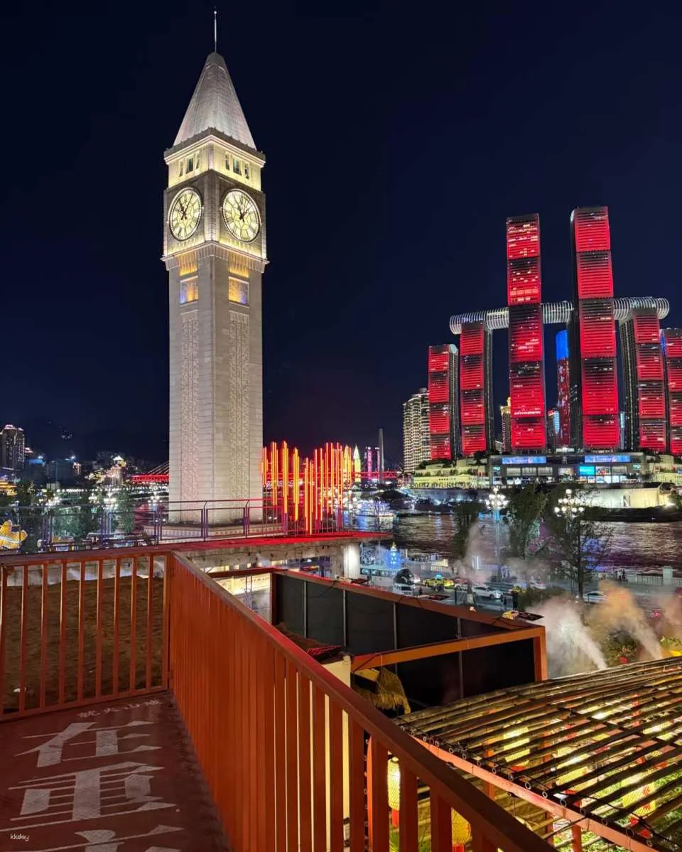 Chongqing Two Rivers and Four Banks Immersive Night Tour: Two Rivers Cruise + Xiahaoli + Night View by Car + Door-to-Door Pickup and Drop-off