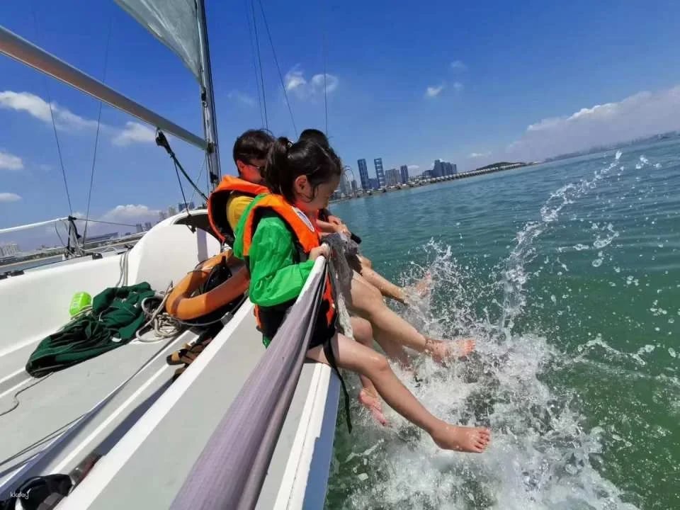 Xiamen Sailing Experience (Sailing and Surfing + Free Upgrade to a Sailing Boat + Accident Insurance Included + Free Glasses + Waterproof Bag + Sun Protection Arms)