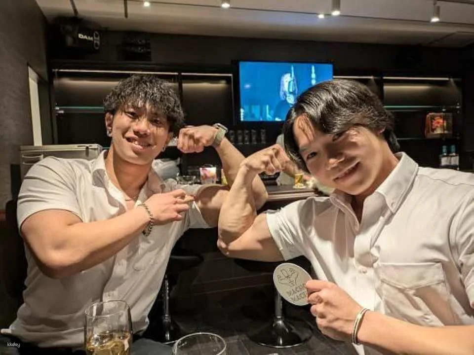 Macho Macho Muscle Bar Experience in Tenjin, Fukuoka, Japan: All-you-can-drink & Performances (621418)