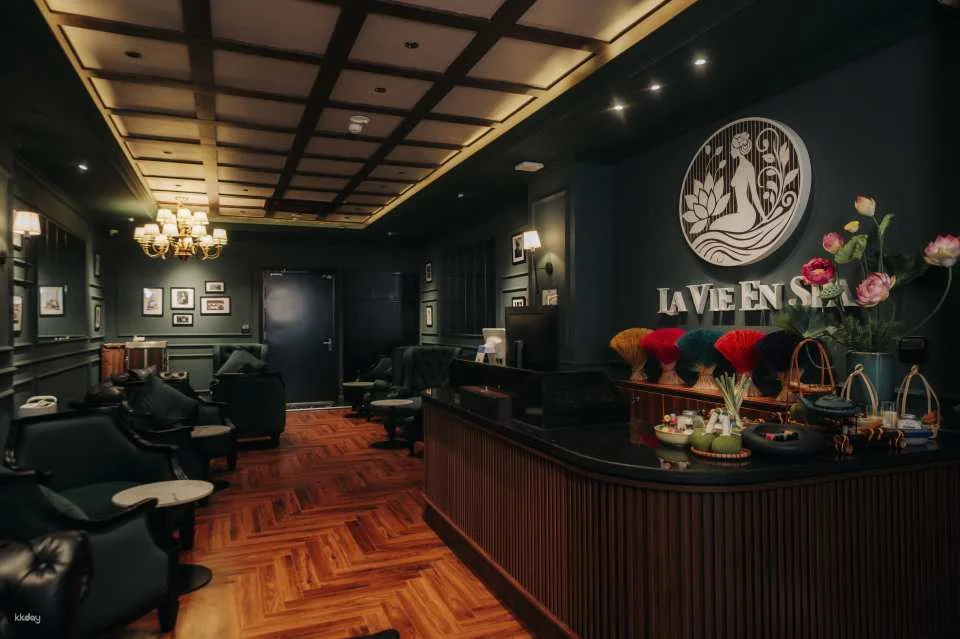La Vie En Spa | Foot Massage Therapy | Vietnam
