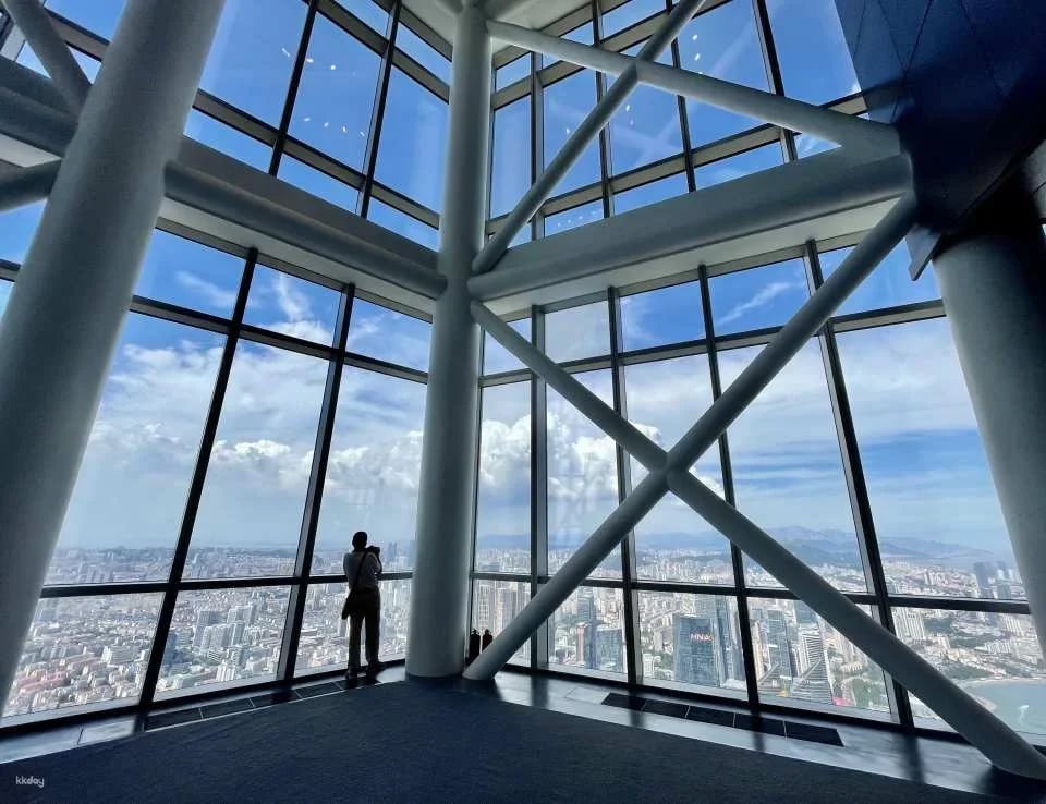 Qingdao Cloud Shanghai Sky City Observation Deck