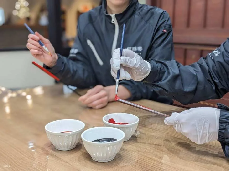 Yamanaka Lacquered Chopsticks Workshop