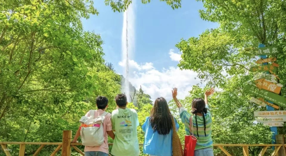 Hangzhou OMG Heart-Pounding Park (Popular outdoor adventure park offering thrilling high-altitude rides and extreme experiences, and the chance to explore a mysterious underground river)