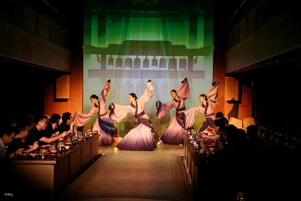 Canton Tower Wharf | Lucky Duck β’ A Timeless Feast β The first immersive waterborne entertainment project in the Greater Bay Area (NPC Interaction / Royal Dining / Desserts)