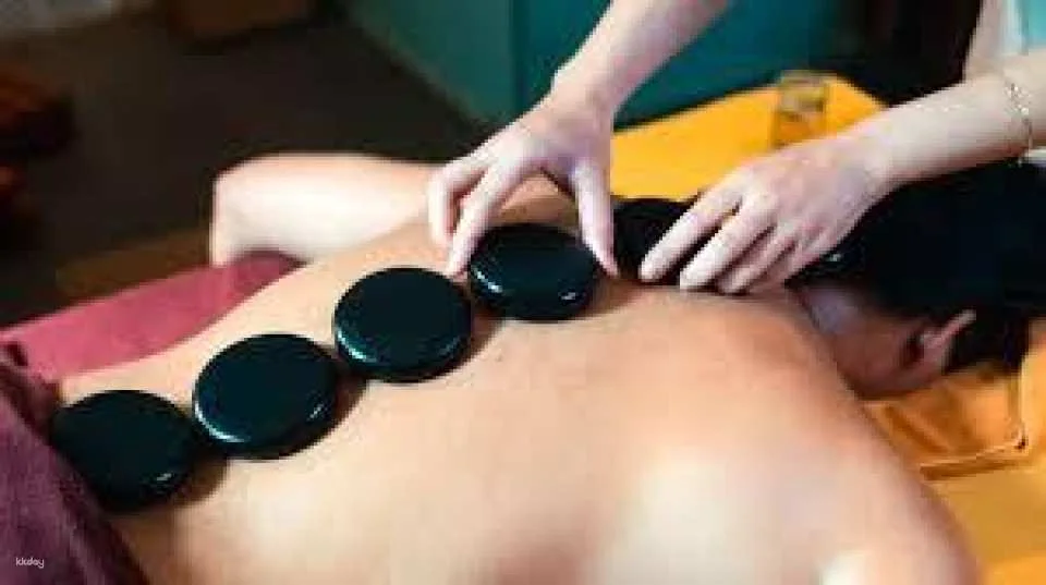Phu Quoc massage experience/ Full Body Hot Stone massage