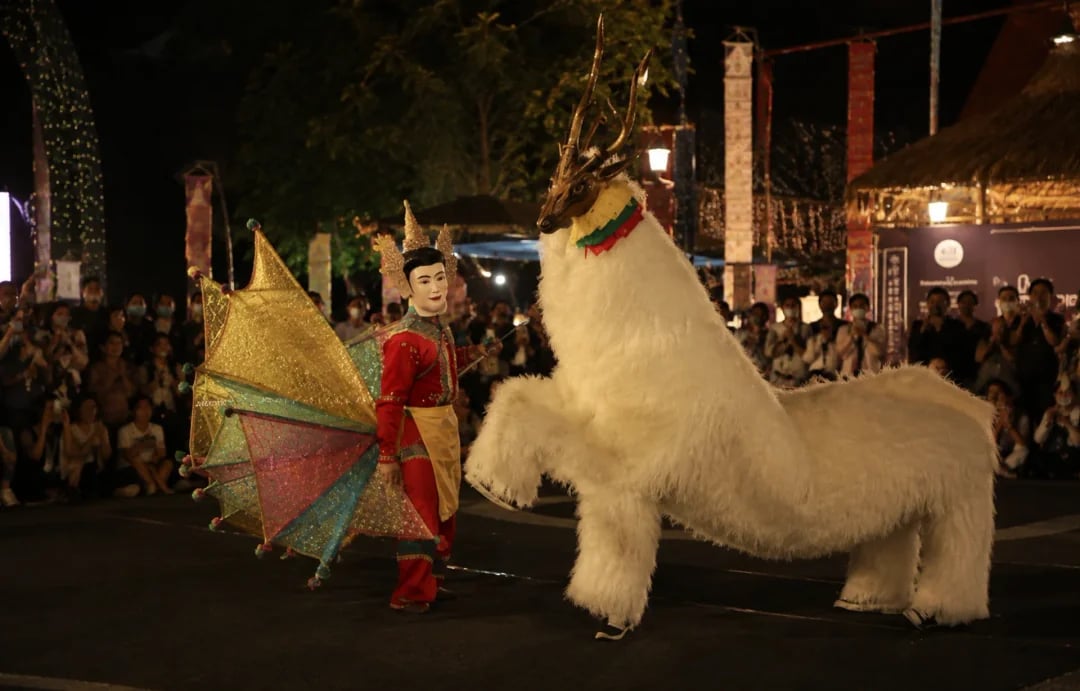 Golden Light CM Lantern Festival 2026 – Yi Peng & Loy Krathong Celebration in Chiang Mai