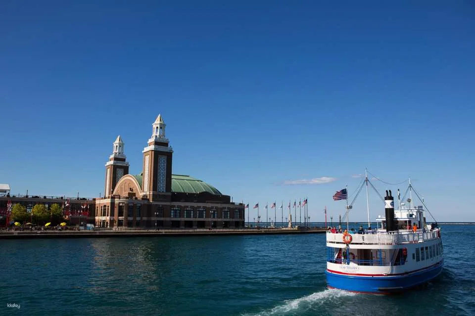Go City Chicago Explorer Pass: Save up to 50% on Attractions