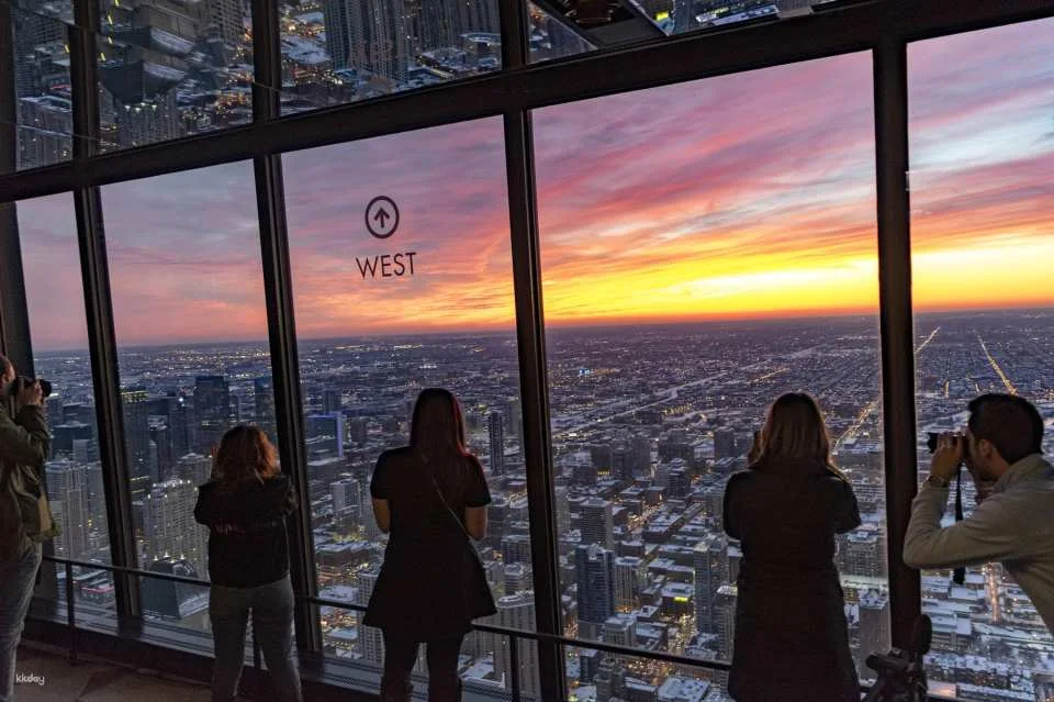 Go City Chicago Explorer Pass: Save up to 50% on Attractions