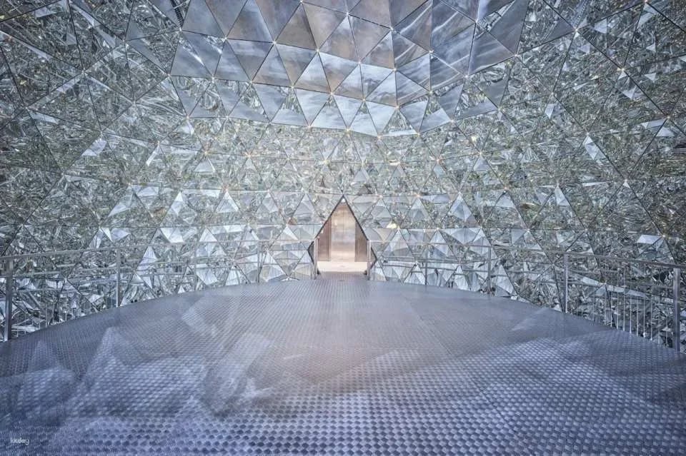Swarovski Crystal Worlds