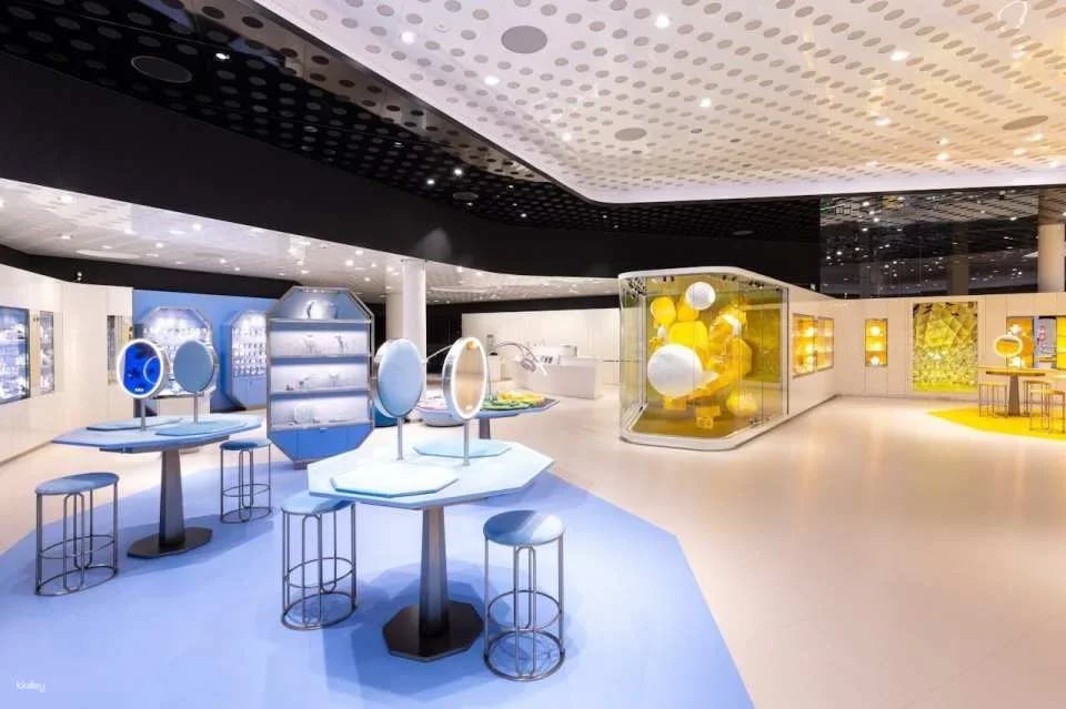 Swarovski Crystal Worlds