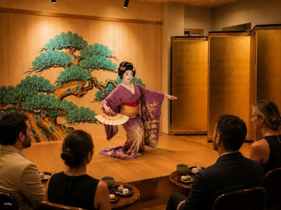Tokyo: Japanese Culture Experience & Artist Talk (12 seats)