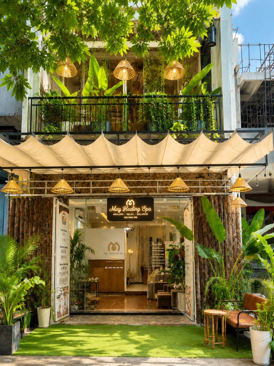 Da Nang Traditional Thai Massage Experience | Private Room + Stretching Therapy