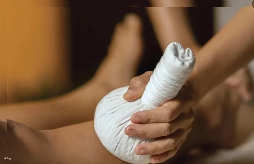BHU MHAI Wellness Well-Being Massage at Siam Paragon | Bangkok