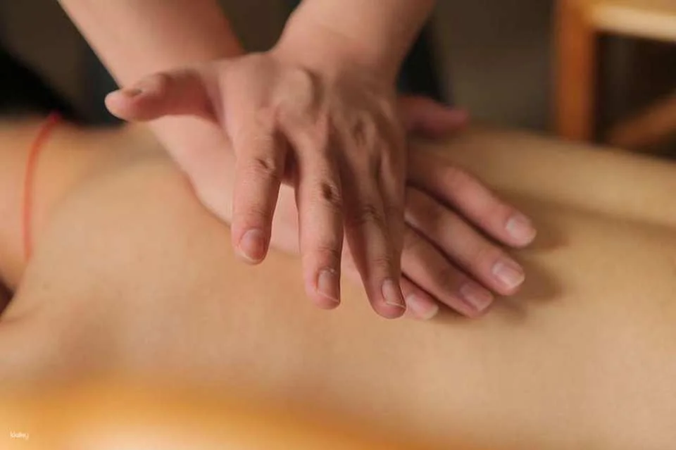 BHU MHAI Wellness Well-Being Massage at Siam Paragon | Bangkok
