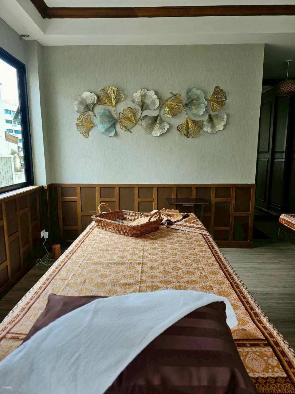 Siam Serene Mahaesak Massage