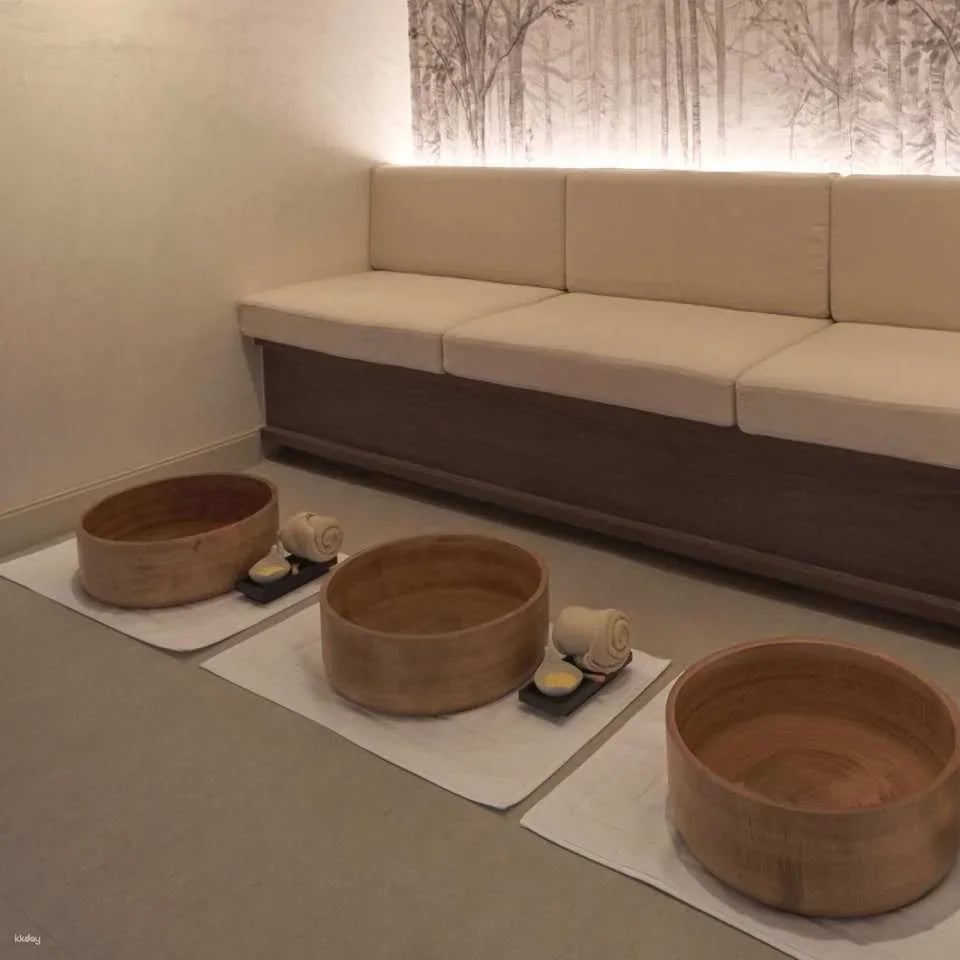 Wood House spa at PARKROYAL Suites Bangkok