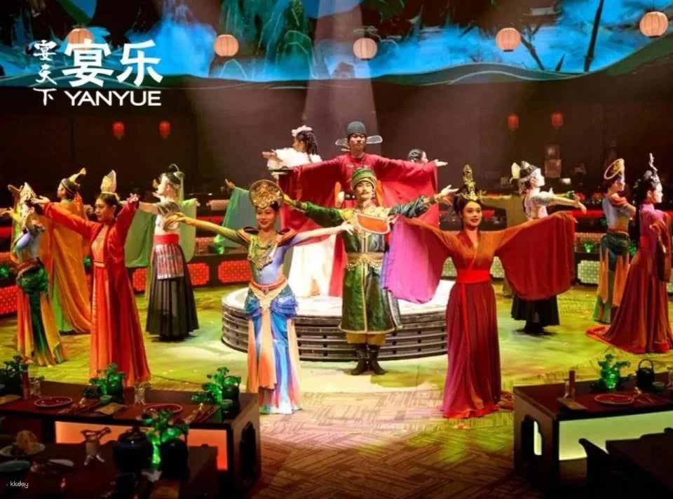 China | Shanghai Yantianxia Banquet [360° Holographic Circular Large Screen Immerses You in a Palace Banquet Experience: Court-Style Banquet + Spectacular Song and Dance Performances + Optional Exquisite Costumes]