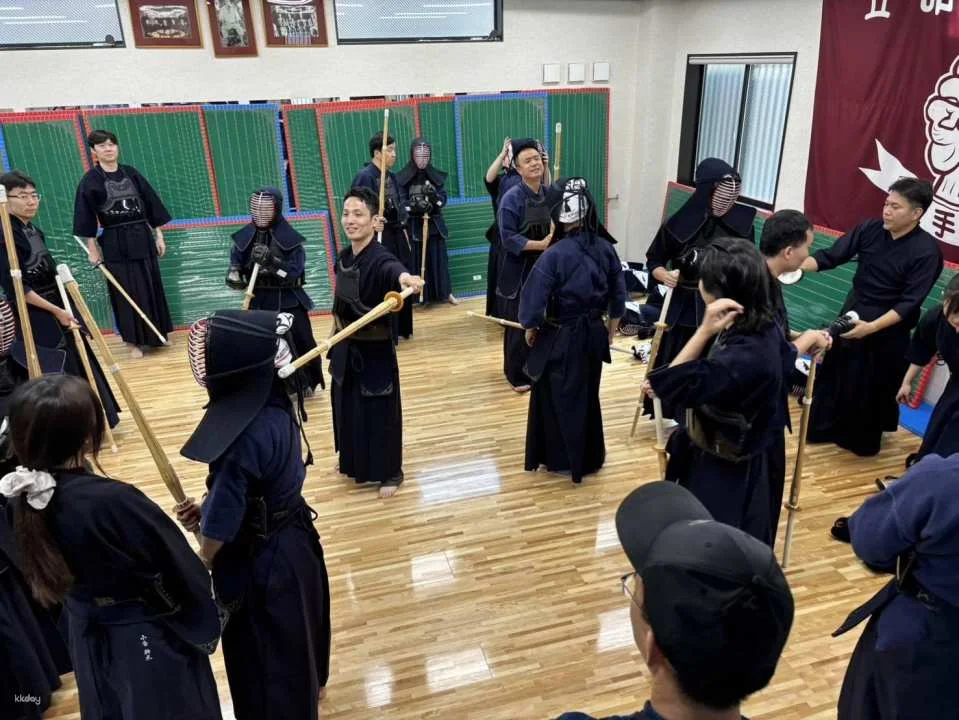 【SAMURAI TRIP】2-Hour Kendo Experience in Kyoto, Japan | Wearing Authentic Protective Gear & Beginner-Friendly