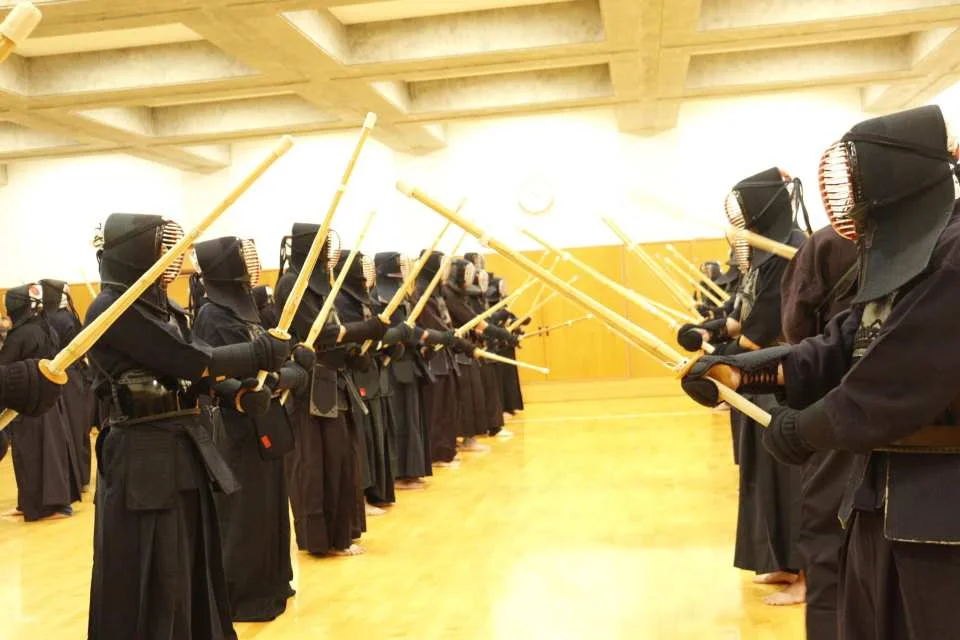 【SAMURAI TRIP】2-Hour Kendo Experience in Kyoto, Japan | Wearing Authentic Protective Gear & Beginner-Friendly