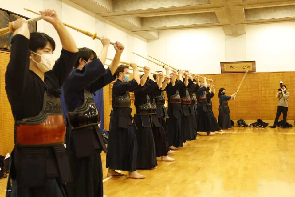 【SAMURAI TRIP】2-Hour Kendo Experience in Kyoto, Japan | Wearing Authentic Protective Gear & Beginner-Friendly