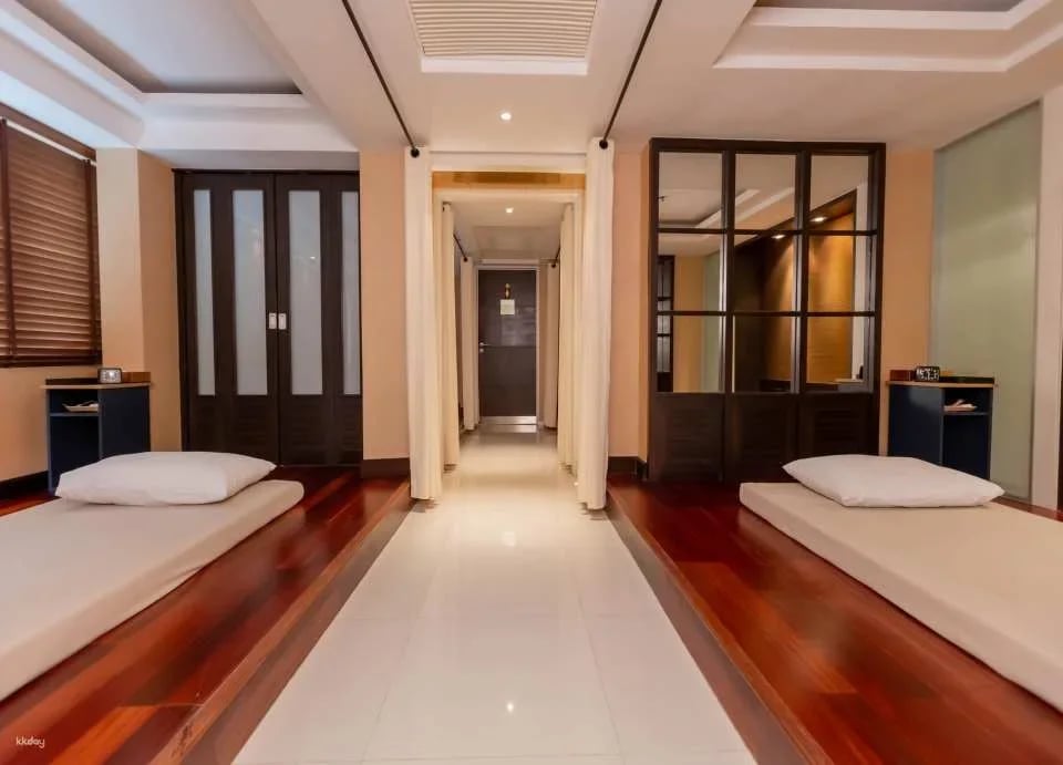 Heavena Wellness & Spa at Ramada Plaza at Wyndham Bangkok Menam Riverside
