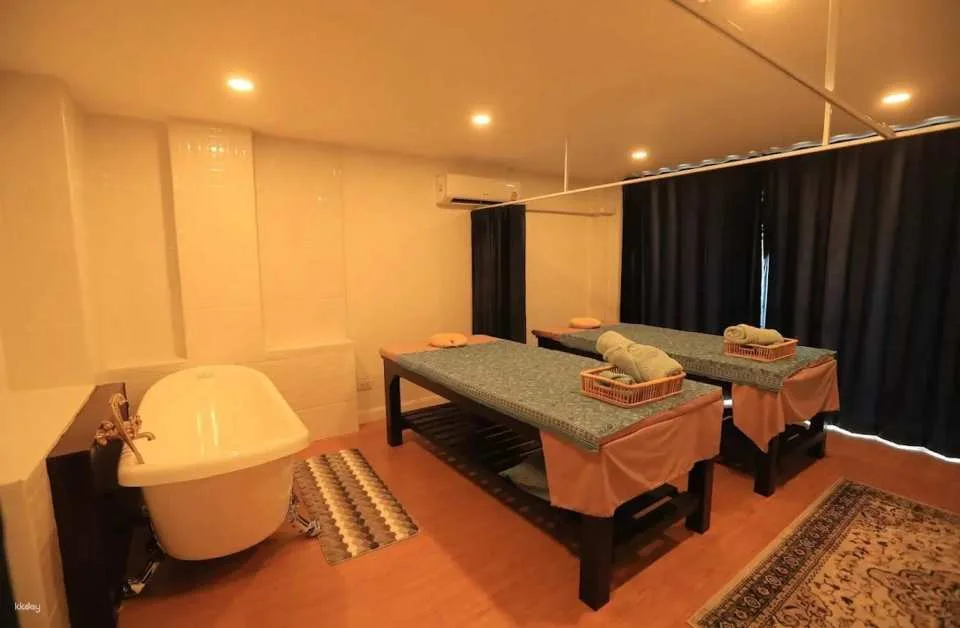 Zen Sense Health Spa at Thaphae Gate | Chiang Mai