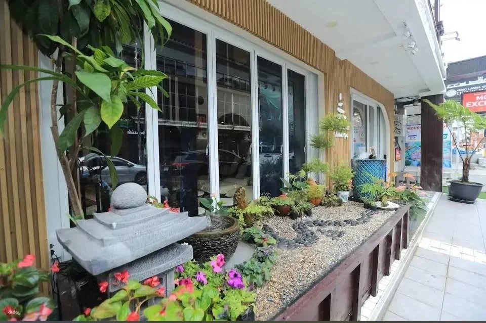 Zen Sense Health Spa at Thaphae Gate | Chiang Mai