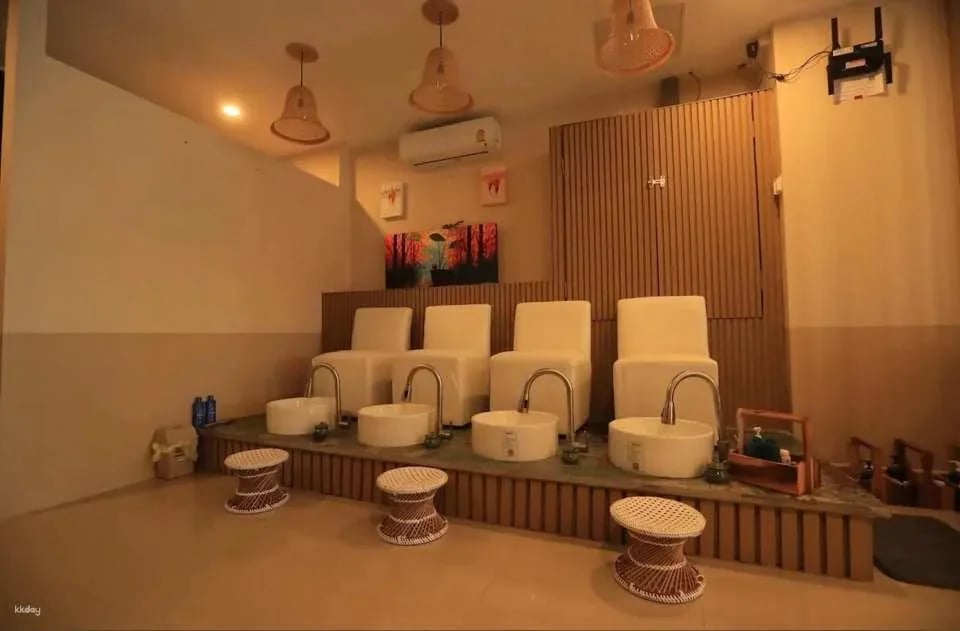 Zen Sense Health Spa at Thaphae Gate | Chiang Mai