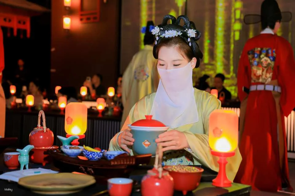 Guangzhou's "Ode to the Maritime Silk Road" Immersive Maritime Silk Road Themed Dining Show | 90-Minute Live Performance + Maritime Silk Road Flavor Set Menu | Direct Metro Access | Ancient Style Costume Change & Eight Scenes for Photo Ops