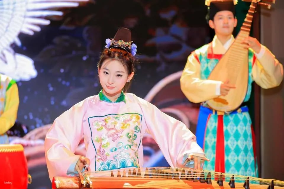 Guangzhou's "Ode to the Maritime Silk Road" Immersive Maritime Silk Road Themed Dining Show | 90-Minute Live Performance + Maritime Silk Road Flavor Set Menu | Direct Metro Access | Ancient Style Costume Change & Eight Scenes for Photo Ops