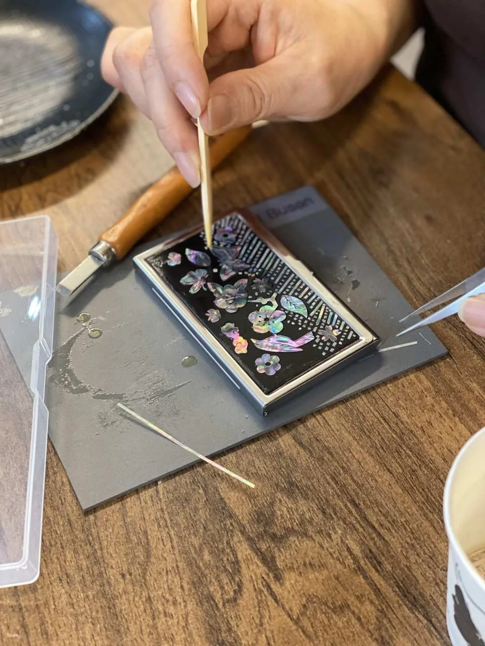 Busan Traditional Craft Experience | Create Your Own Mother-of-Pearl Lacquerware (Najeonchilgi) & Korean Tea Ceremony