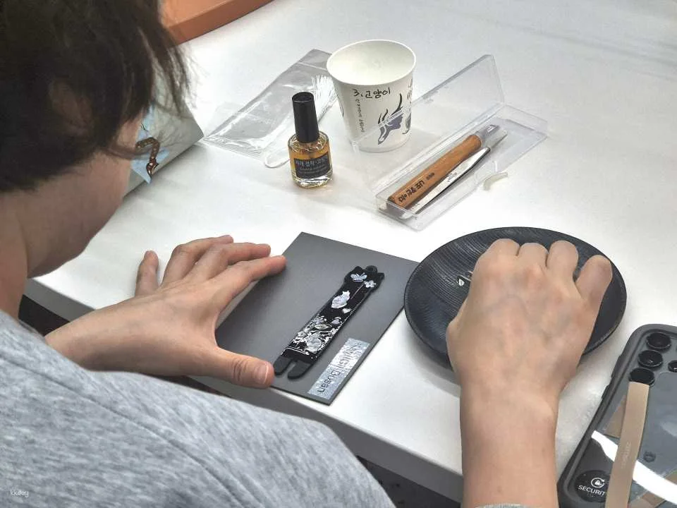 Busan Traditional Craft Experience | Create Your Own Mother-of-Pearl Lacquerware (Najeonchilgi) & Korean Tea Ceremony