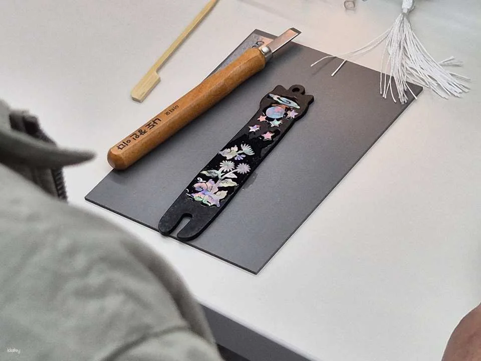 Busan Traditional Craft Experience | Create Your Own Mother-of-Pearl Lacquerware (Najeonchilgi) & Korean Tea Ceremony