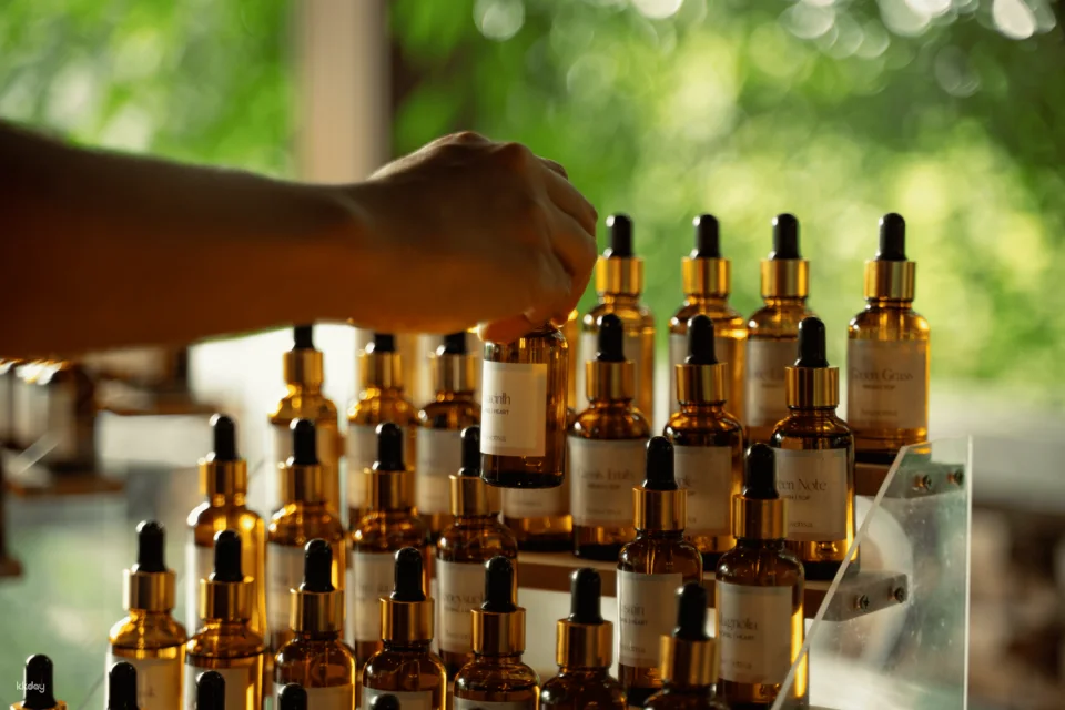 Ubud: Perfume Making Experience in Bali