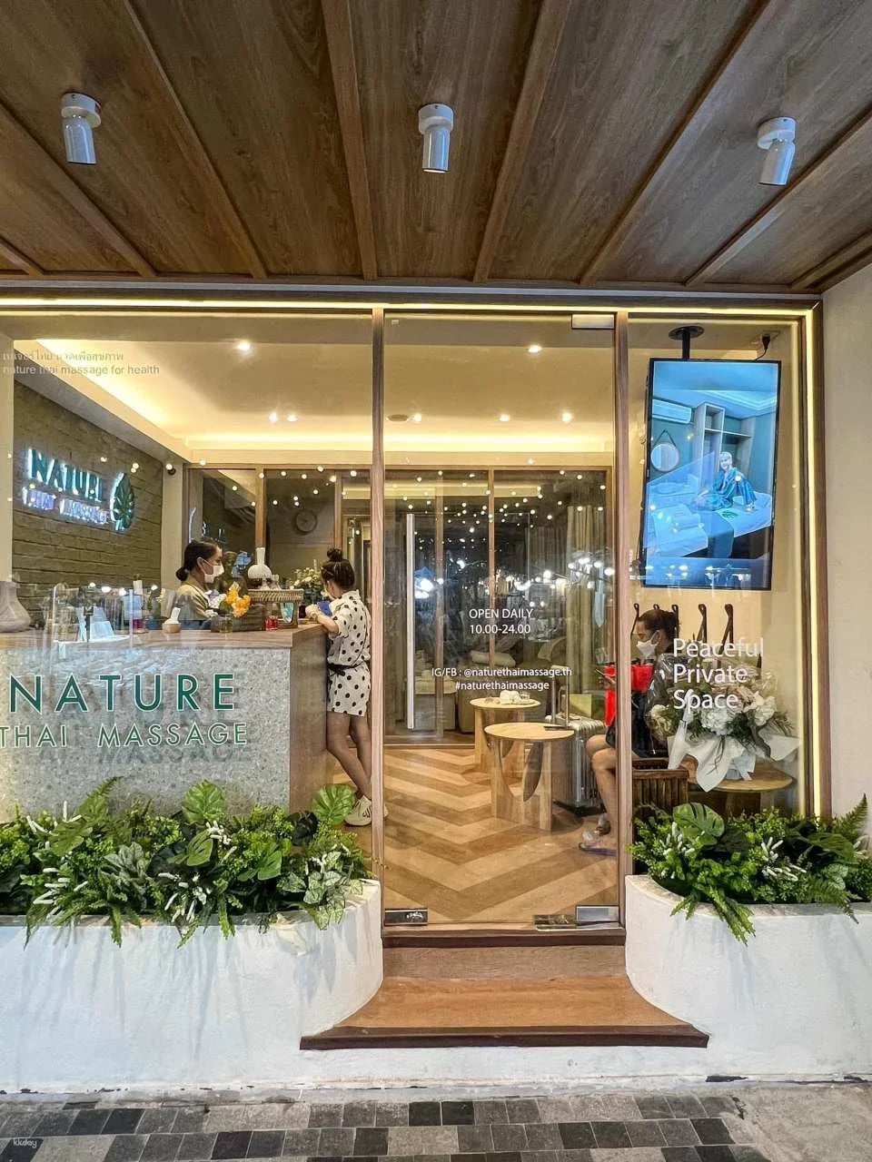 Nature Thai Massage & Spa (BTS Asok) | Bangkok