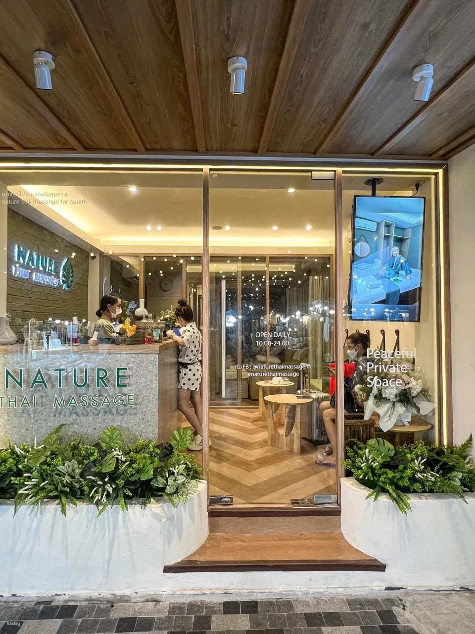 Nature Thai Massage & Spa (BTS Asok) | Bangkok