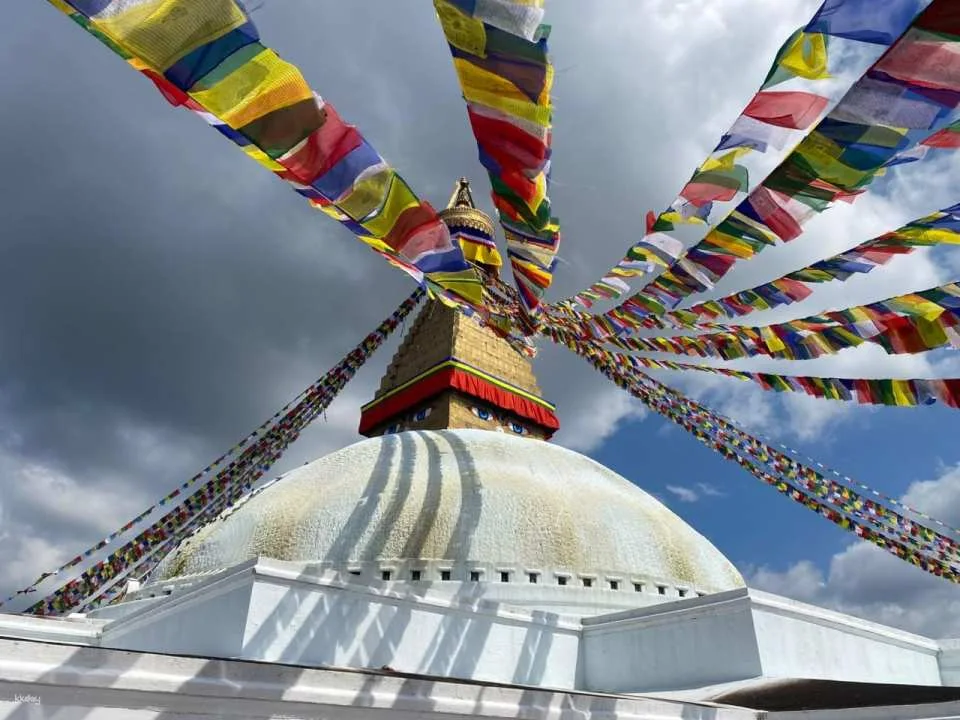 Tea with a Monk in Kathmandu: Authentic Buddhist Culture Experience
