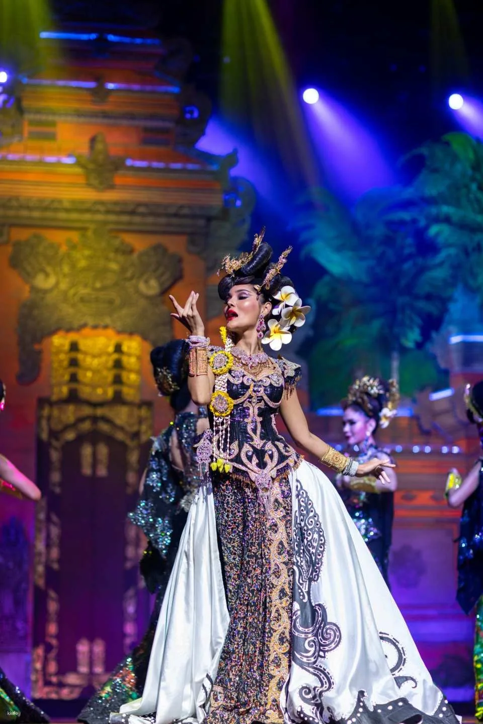 [Same-day Booking Available! Instant Confirmation] Pattaya Alcazar Show VIP Seat Ticket (All Ages Allowed)