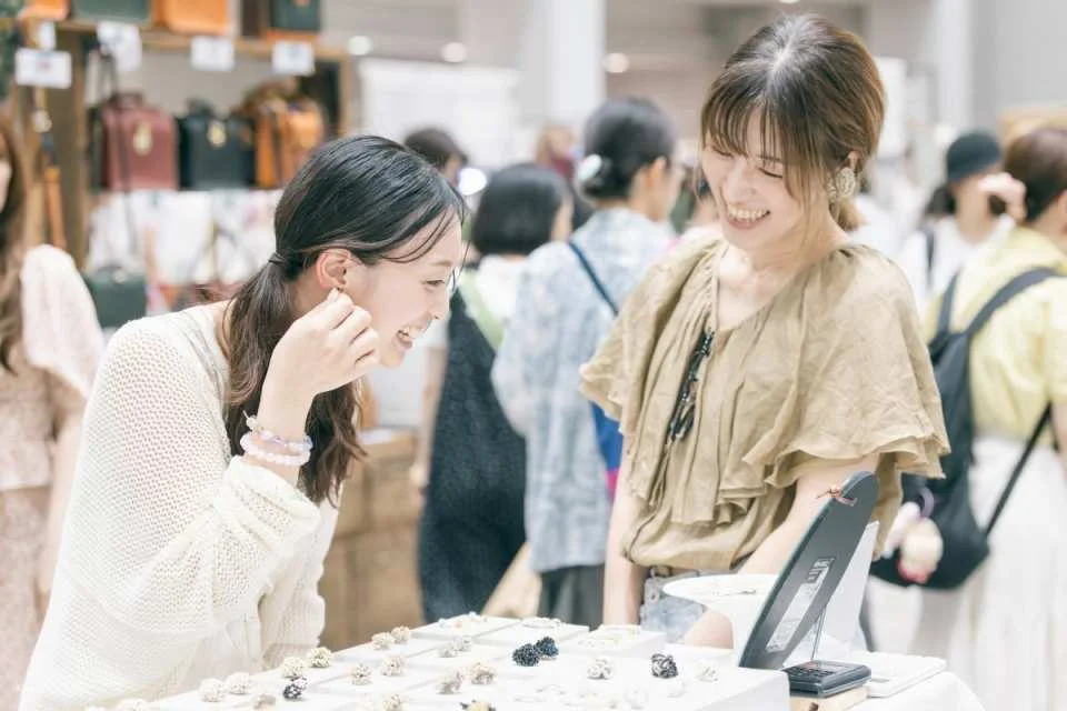 Purchase admission tickets for HandMade In Japan Fes' Osaka (Osaka exhibition)