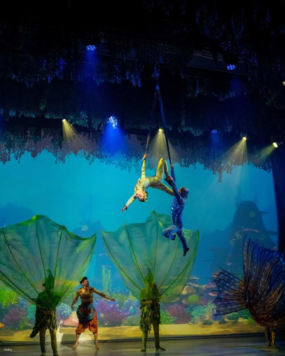 Underwater Show Spectacle at Varuna Bali Theatre by Bali Safari Marine Park
