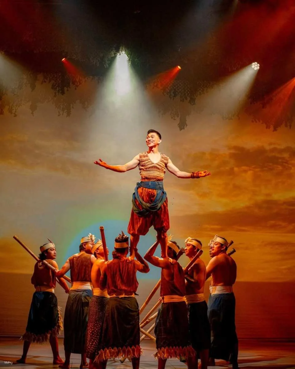 Underwater Show Spectacle at Varuna Bali Theatre by Bali Safari Marine Park