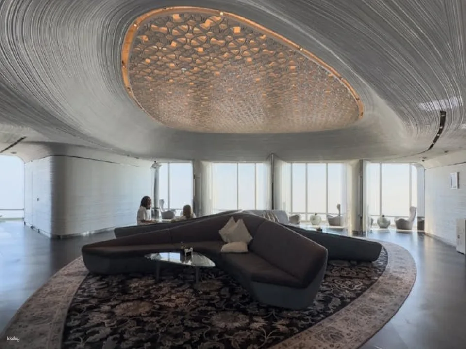 Burj Khalifa fast-track tickets: levels 124, 125 and 148