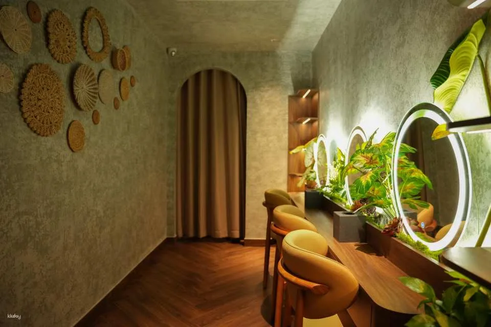 Hanoi Head Spa Experience | Korean-Inspired Head Spa at Léman