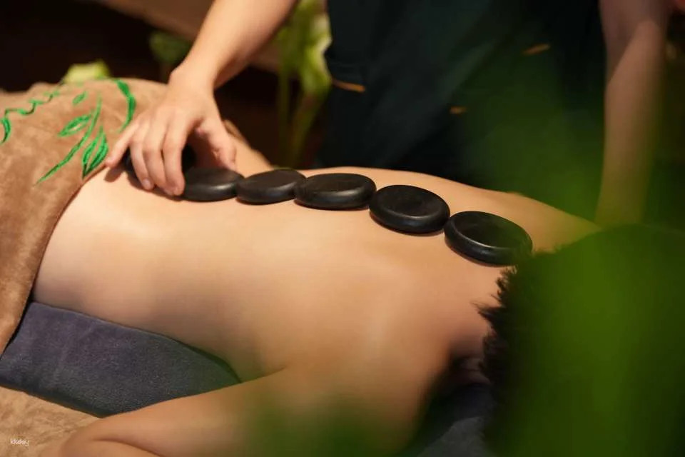 Hanoi Massage Experience | Body Massage at Léman Head & Body Spa