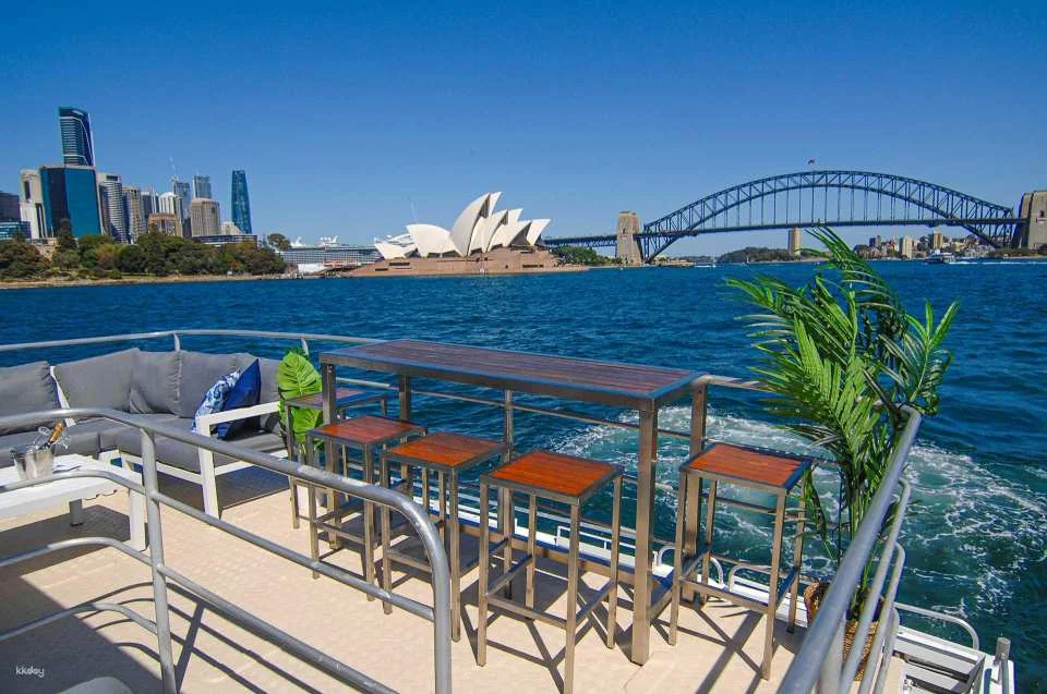 Chapman Tours｜2027 New Years Eve Sydney Fireworks Cruise