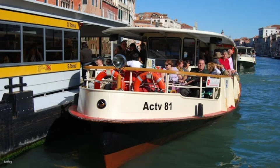 Skip-the-line ACTV public transport pass up to 7 days