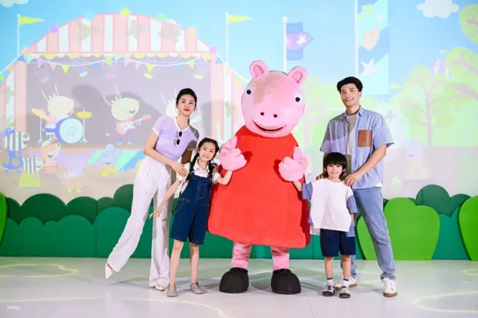 Greater Bay Area Family Trip | Wanzhong Shangcheng Magic World 3-Park Pass: Barbie / Transformers / Snoopy All-in-One
